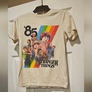 STRANGER THINGS TSHIRT